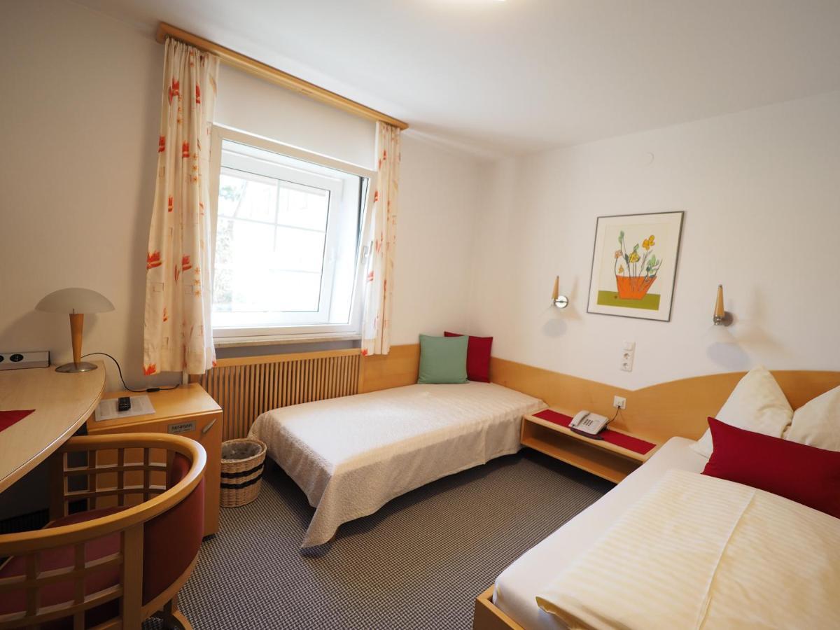 Hotel Schlair Кремсмюнстер Экстерьер фото