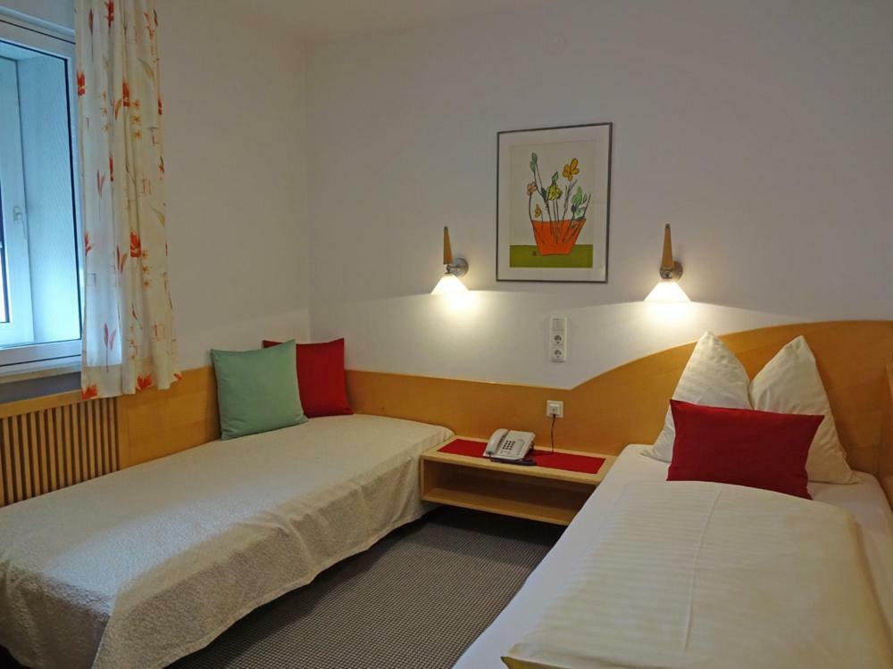 Hotel Schlair Кремсмюнстер Экстерьер фото